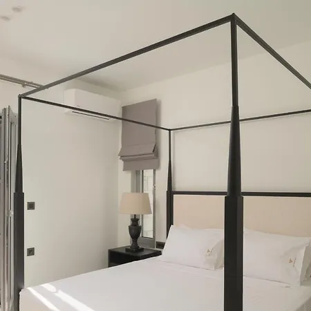 Villa Viveverde Villa, Featuring 3 Pools - Walking Distance To & Shops, By Thinkvilla *