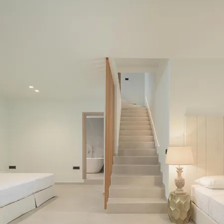 Viveverde Villa, Featuring 3 Pools - Walking Distance To & Shops, By Thinkvilla Villa *