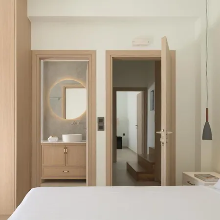 Viveverde Villa, Featuring 3 Pools - Walking Distance To & Shops, By Thinkvilla * Bali (Crete)