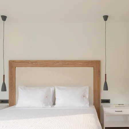 Viveverde Villa, Featuring 3 Pools - Walking Distance To & Shops, By Thinkvilla Villa Bali (Crete)
